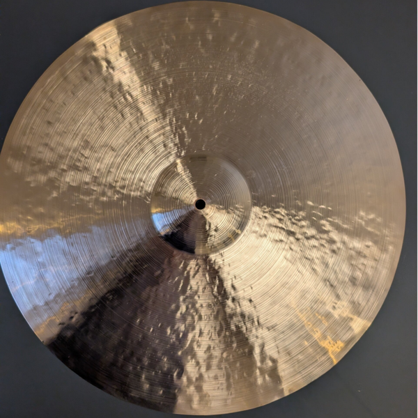 22" 2427g