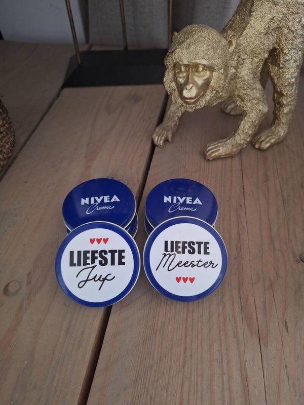 Nivea crème in blik (juf, meester)