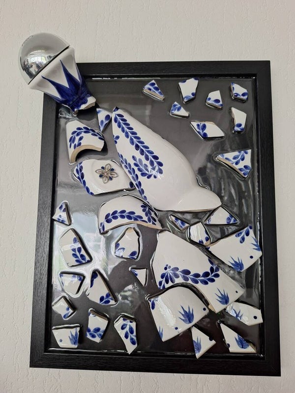 Epoxy kunstwerk gebroken fles Clase Azul Tequila