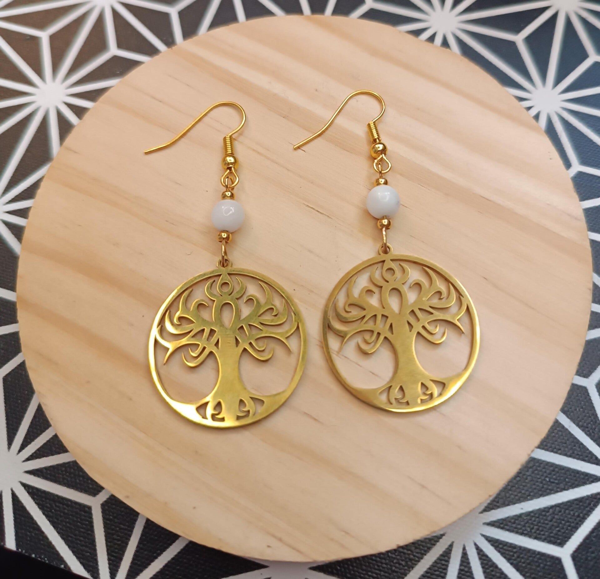 boucles d'oreille arbre de vie pierre de lune