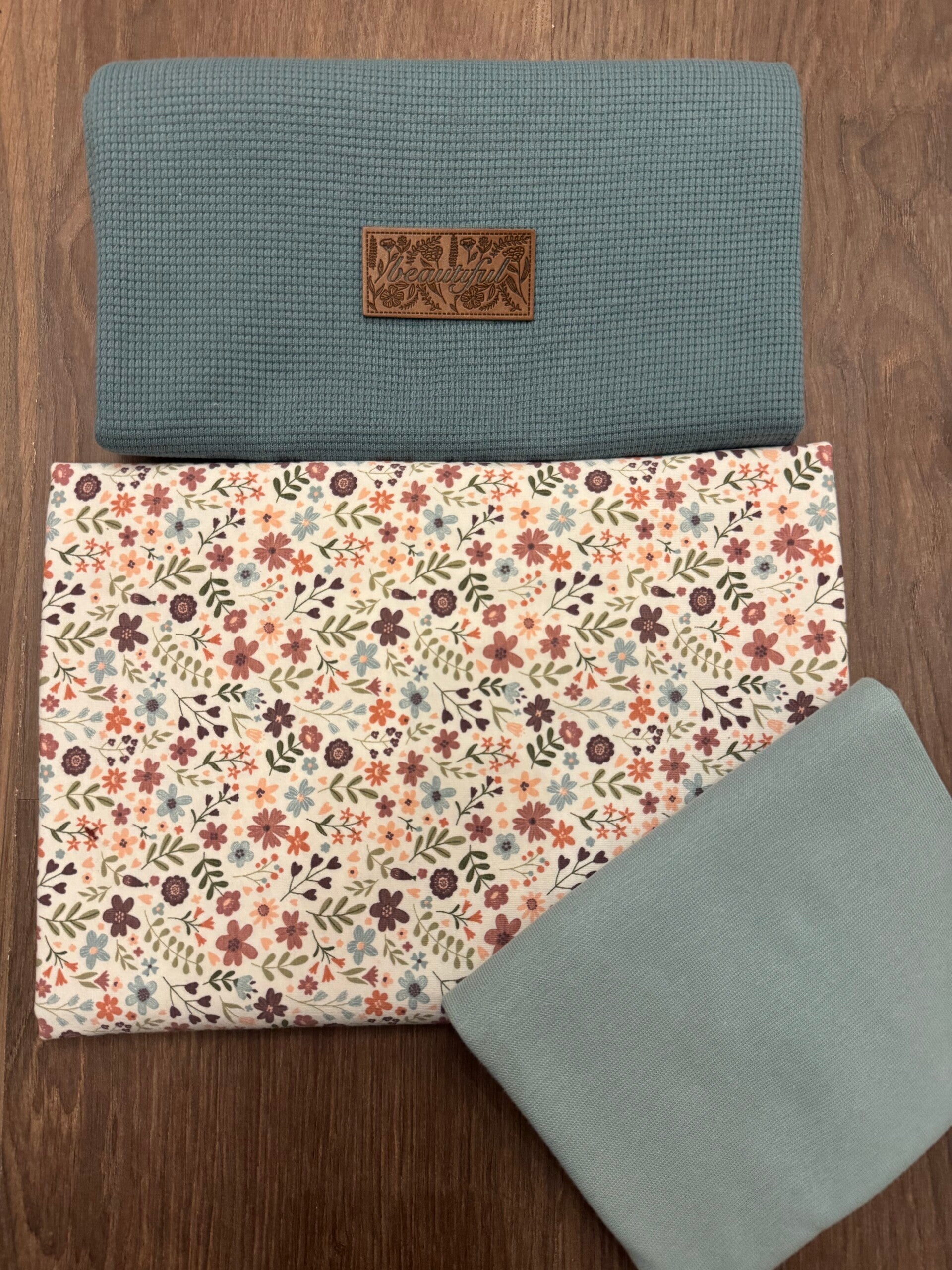 Strampler -  bunte Blumenwiese