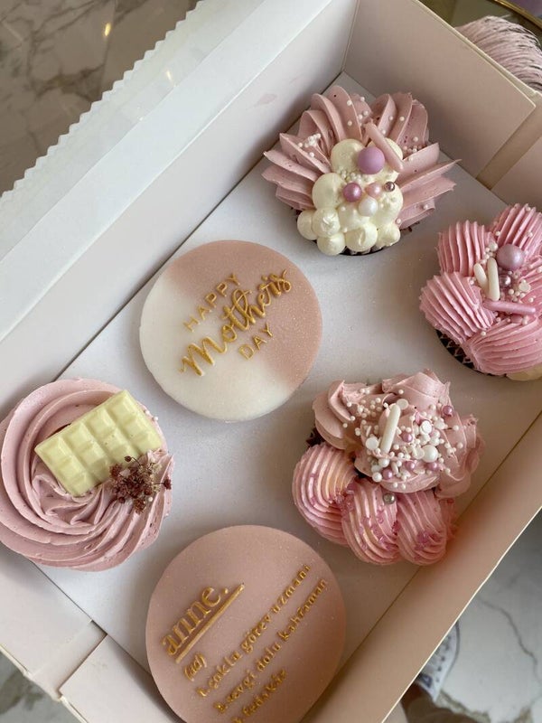 Luxury Mother's Day Cupcake Box