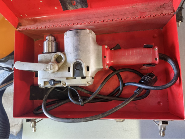 Milwaukee boormachine