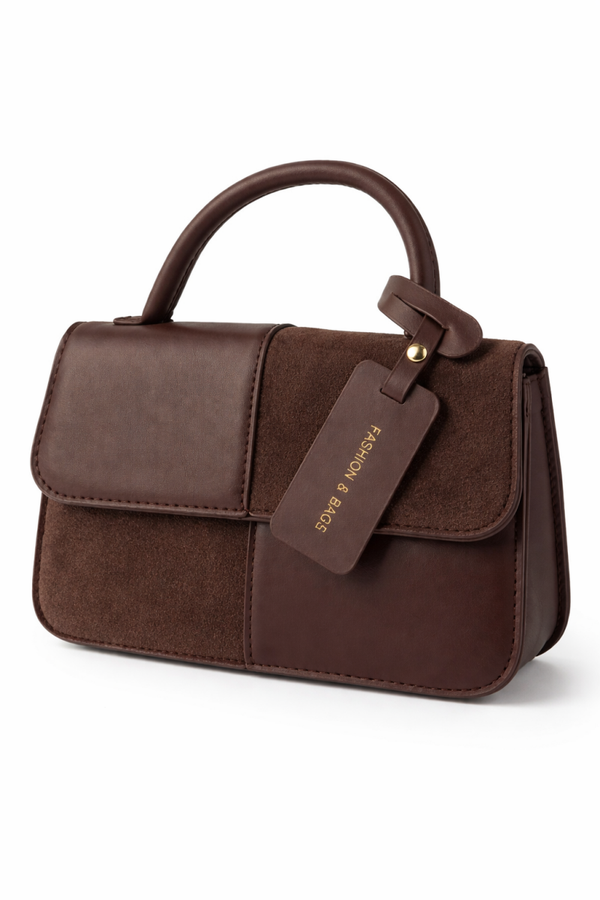 Elegancka torebka damska w klasycznym odcieniu głębokiego brązu