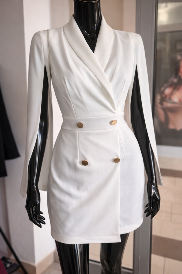 💜 Elegancka sukienka typu marynarka z rozciętymi rękawami – biała💜