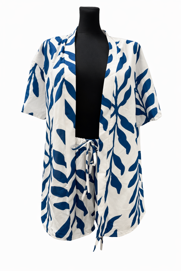 Stylowy komplet damski w biało-niebieski wzór