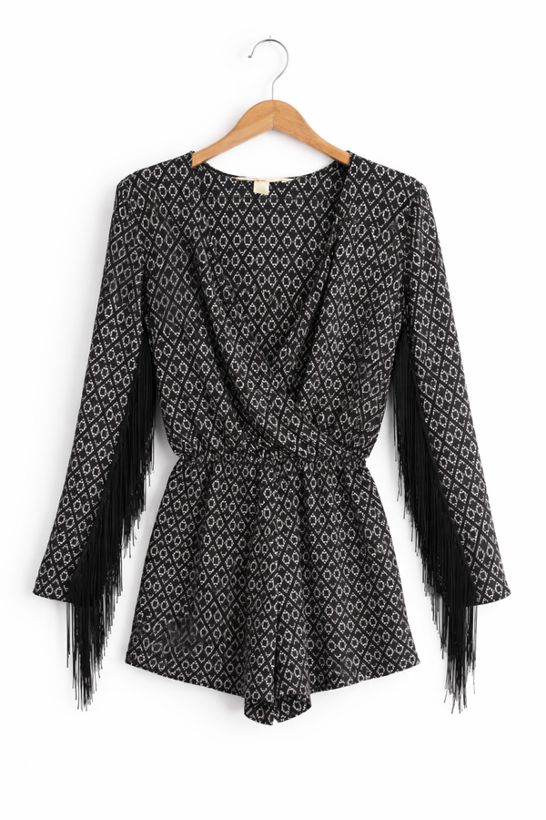 Stylowy kombinezon z frędzlami | czarno-biały wzór | elegancki H&M COACHELLA