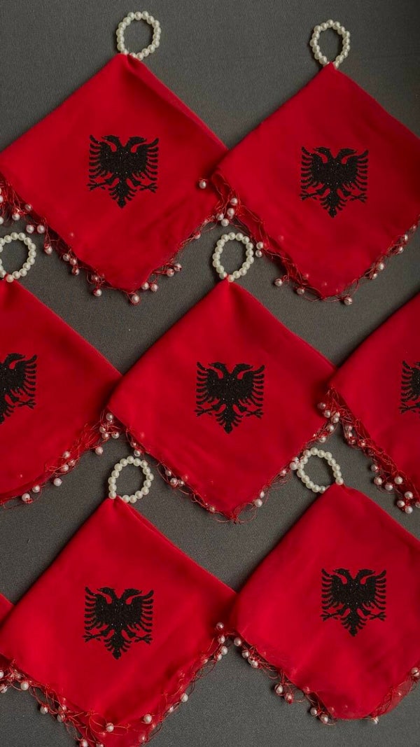 Pearl Albanian Mindil