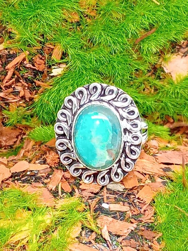 Bague texturée en argent sterling Silver 925 et sa pierre Quantum Quattro