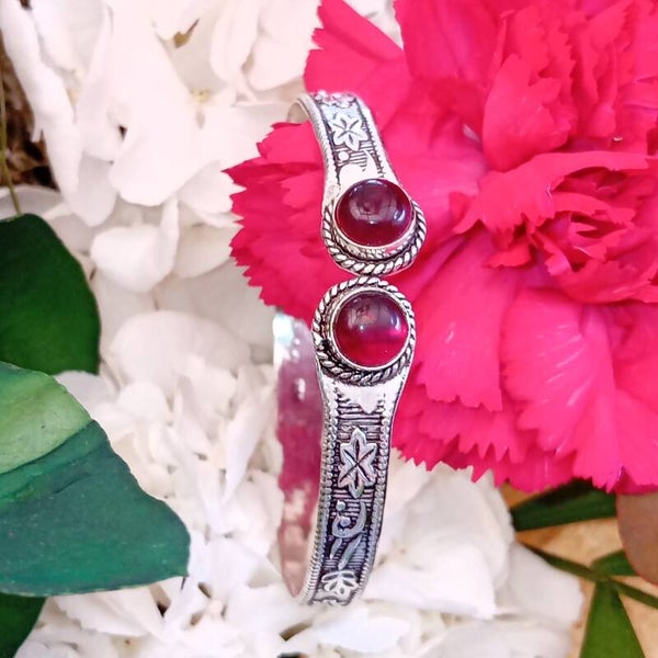 Bracelet ajustable entièrement texturé Grenat Rouge serti naturel Argent Sterling 925