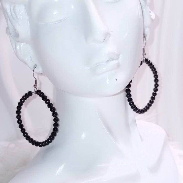 Boucles d'oreilles perles noires en Acier Inoxydable Hypoallergenique