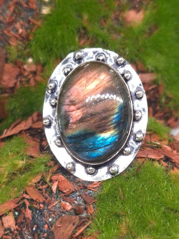 Bague Labradorite aux milles reflets texturée - Argent Sterling 925 - Taille 58