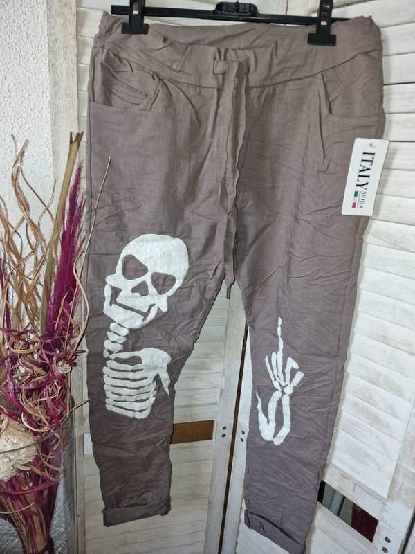 Joggpant Hose mit Skull aufdruck