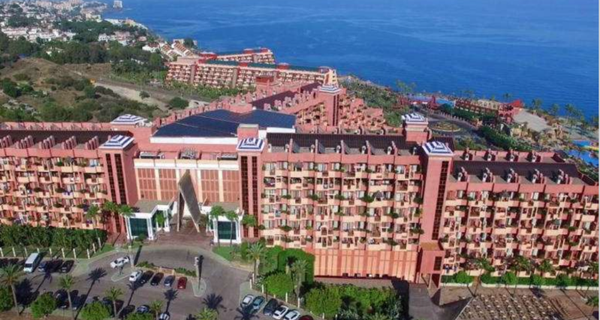 Holiday World Resort | One of Europe’s Largest Beachfront Resort Complexes