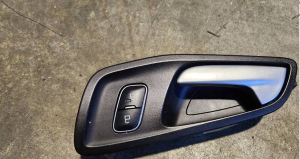 Maniglia interna anteriore sx - Ford Kuga 2016 (2015-2020)