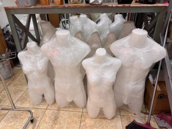 BUSTO DE PLASTICO