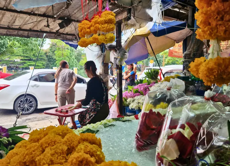 bloemen-markt-lotus-thailand-standard.webp