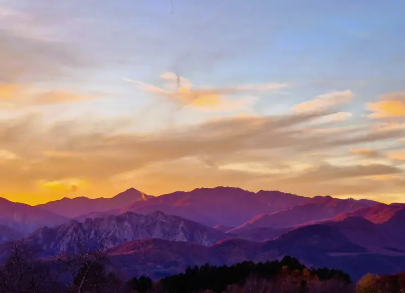 italie-natuurgebied-toscane-wwf-sunset-standard-nl9j9z.webp