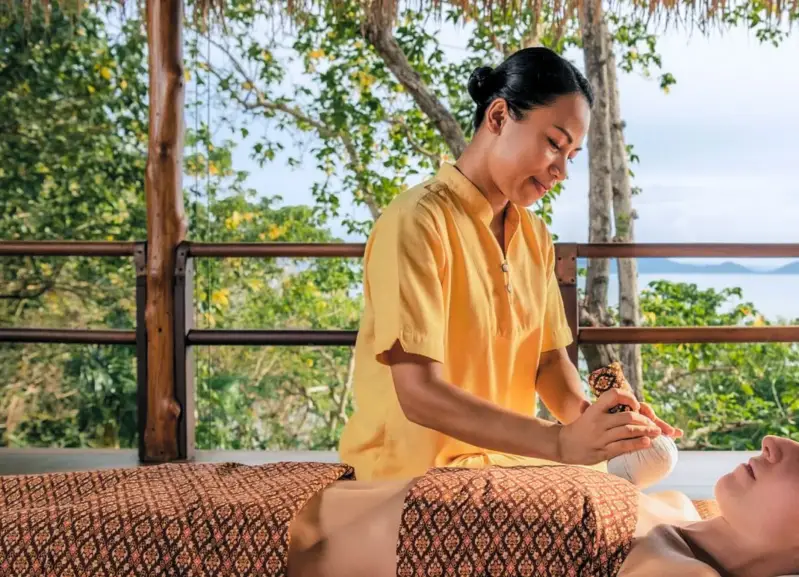 kamalaya-massage-wellness-therapie-zen-standard.webp
