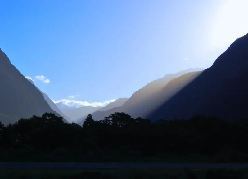 rondreis-nieuw-zeeland-milford-sound-fjord-standard-hekq7j.webp