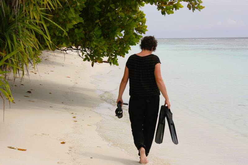 tc-travel-counsellors-wide-inside-veerle-willems-portrait-beach-maldives-standard-ohv6xz.jpg