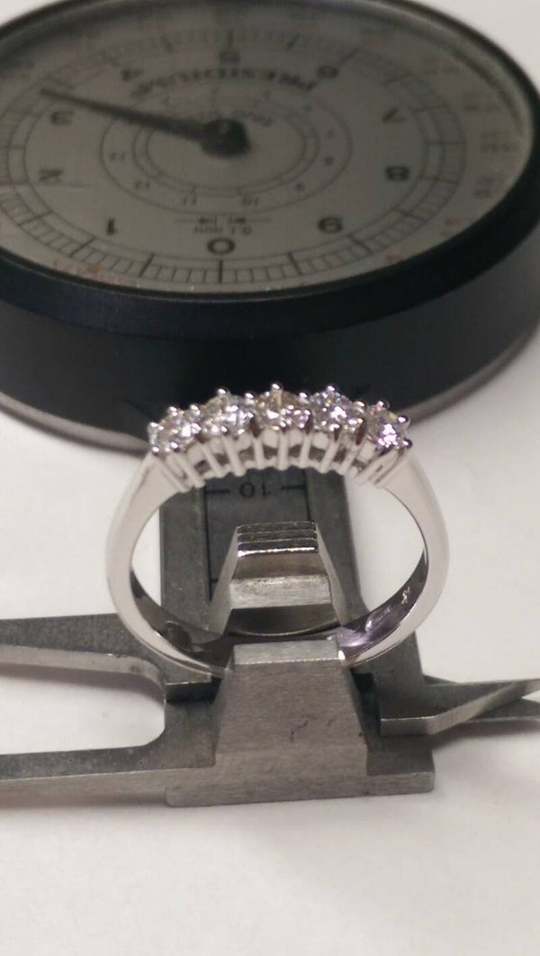 ANELLO VERETTA 5 PIETRE ORO BIANCO 18 KT E DIAMANTI NATURALI 0,50 CT - REGALO NATALE , NASCITA , MATRIMONIO , PROMESSA