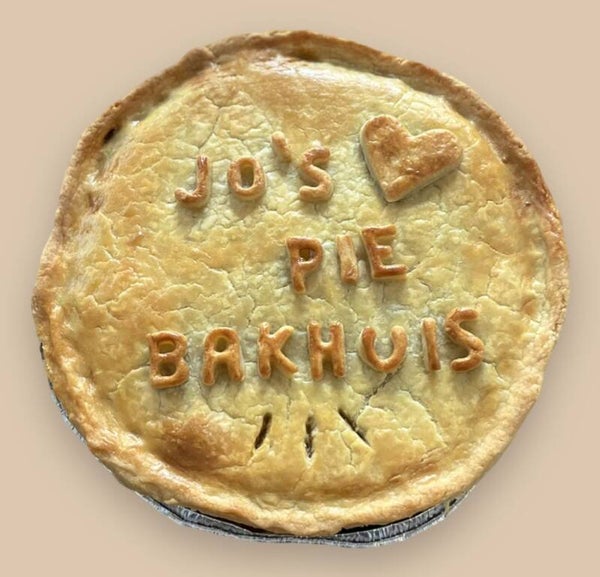 XL Steak and Guinness pie