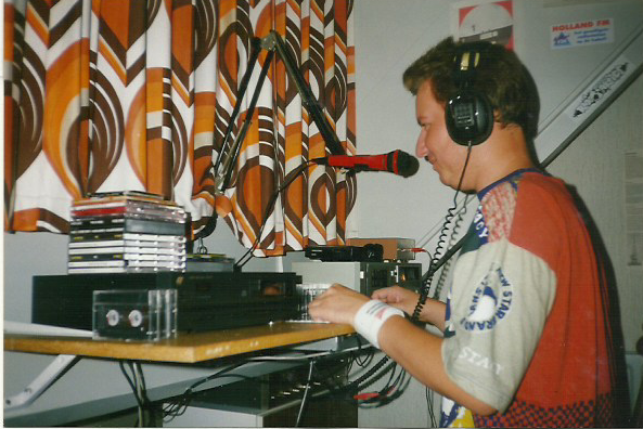 jonge-gerard-freewave-fm-standard-oz5ay3.png