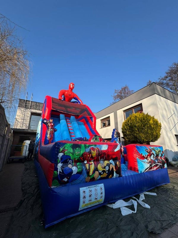 Zjeżdżalnia spiderman