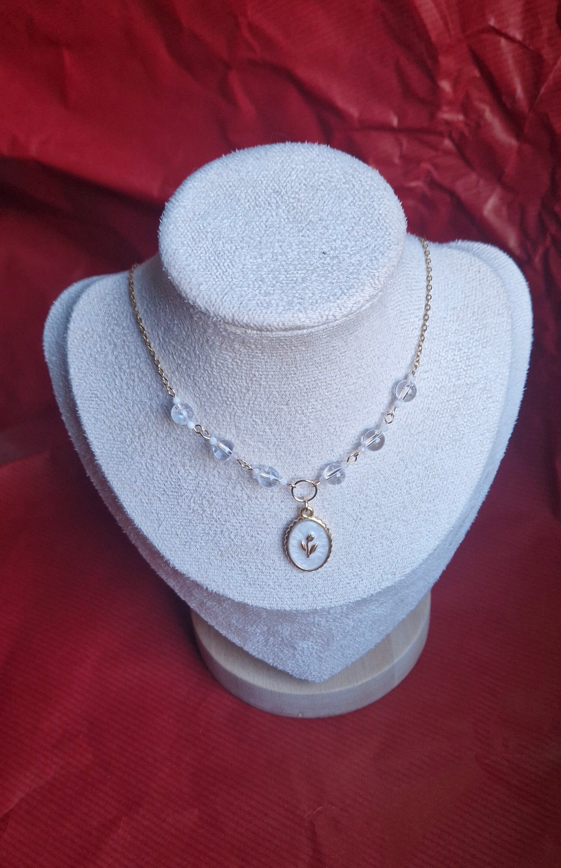 ✨Collier "Tulipe de la clarté" ✨