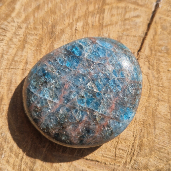 Galet d’Apatite roulée