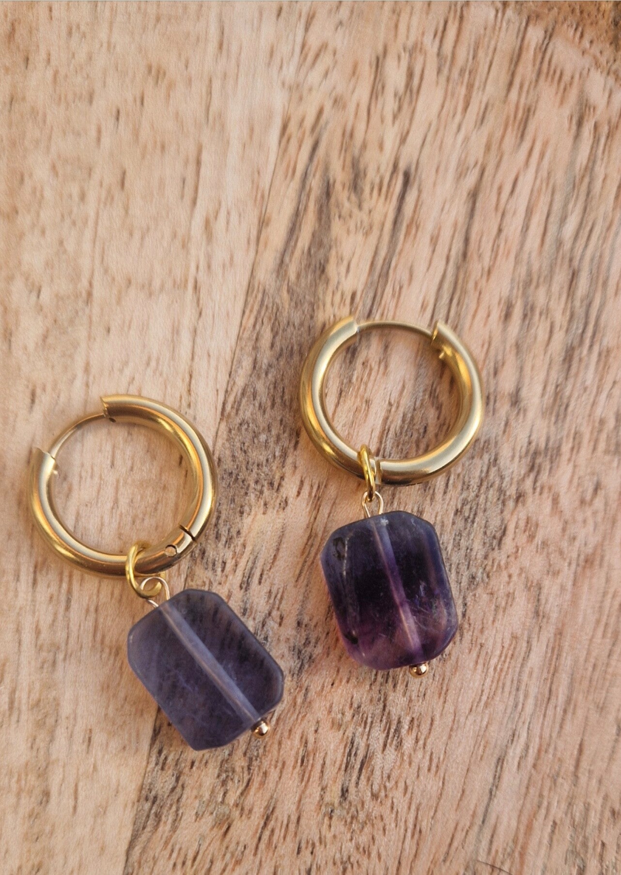 Boucles d’oreilles "Sissi" en Fluorine violette