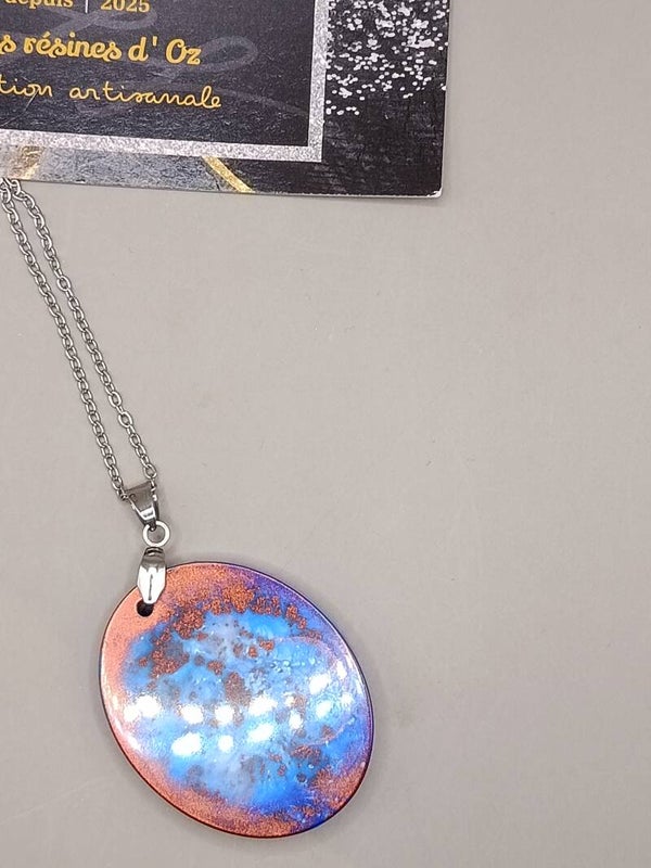 Collier en époxy