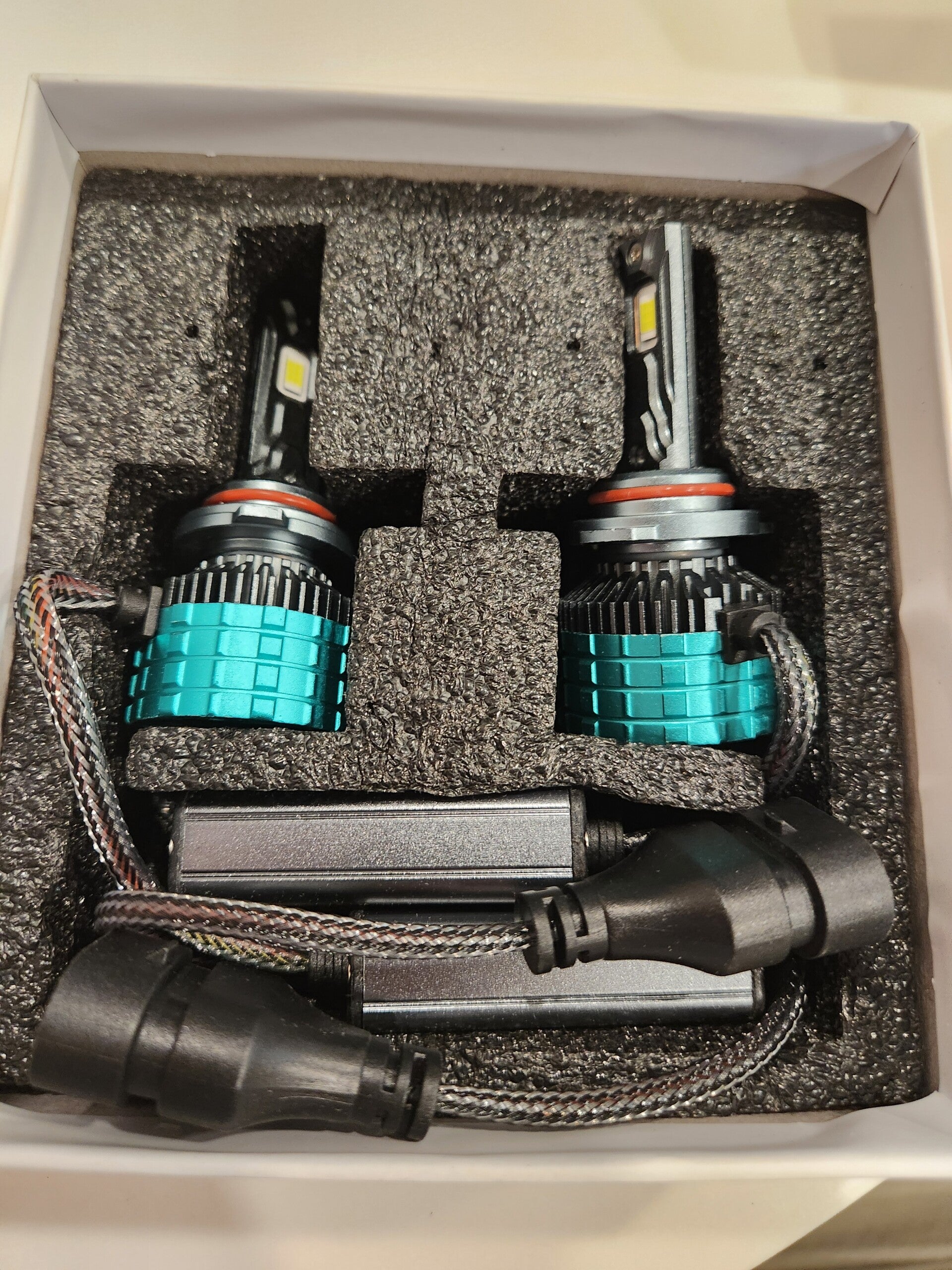 LED R16 AND R17