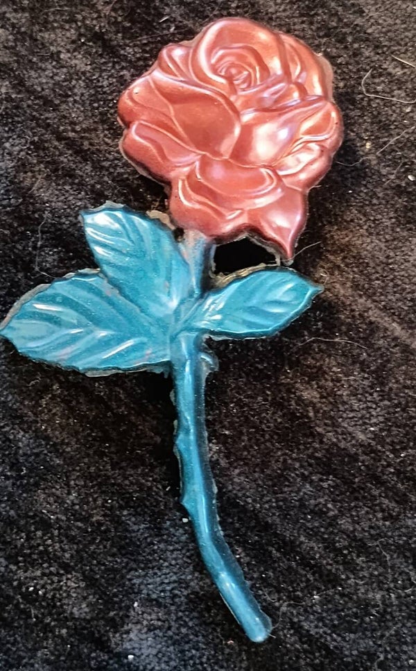 Rose Magnet