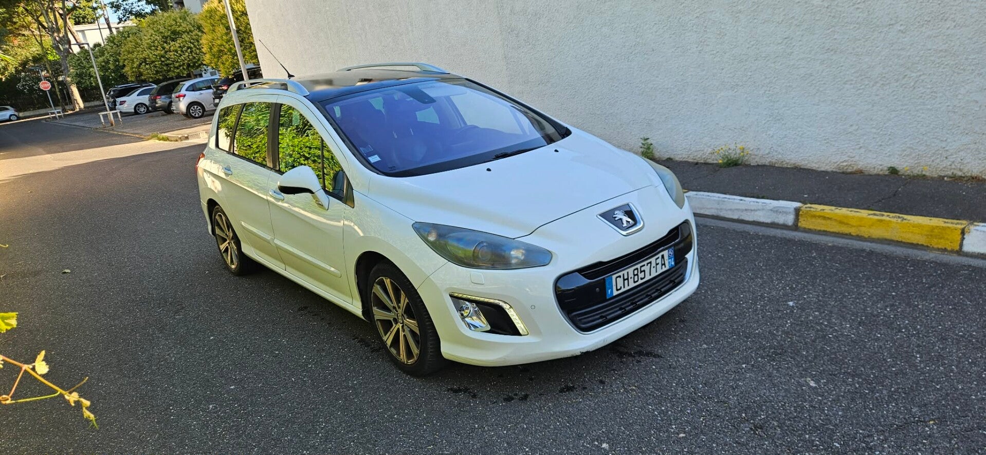 PEUGEOT 308 SW Féline 1.6 e-HDi 112ch