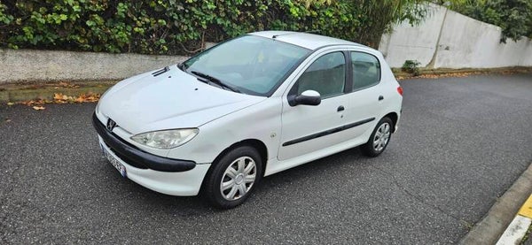 PEUGEOT 206 Urban 1.4e 75 ch