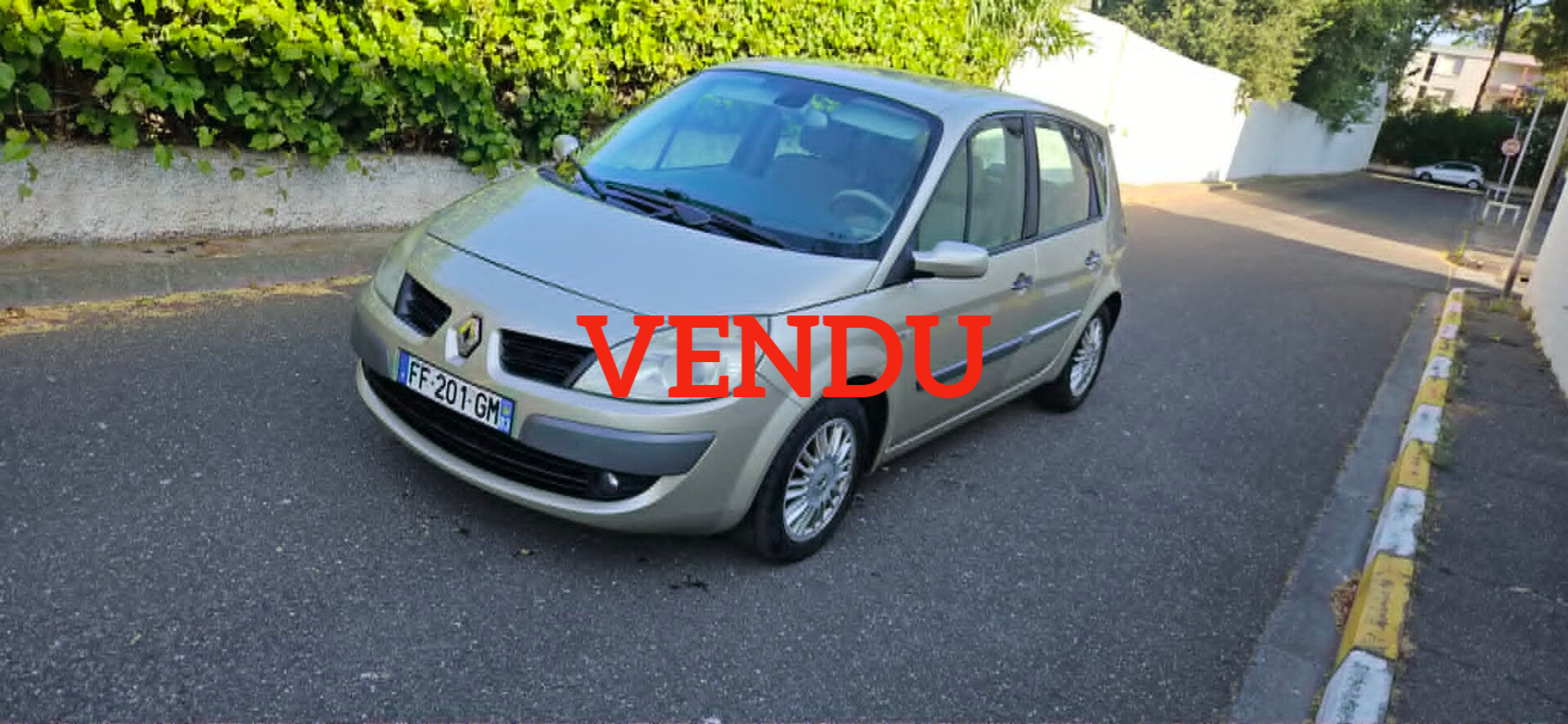 RENAULT SCENIC II Privilège Scenic 1.9 dCi 130 CV