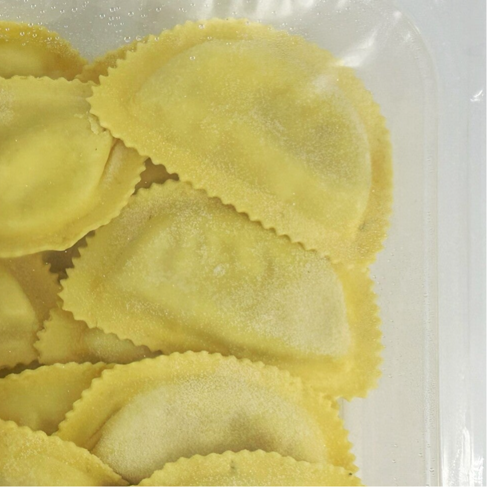 MEZZELUNE CON GAMBERI  E  RUCOLA KG 1