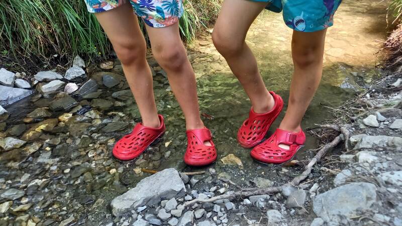 Crocs sandales de plage barefoot