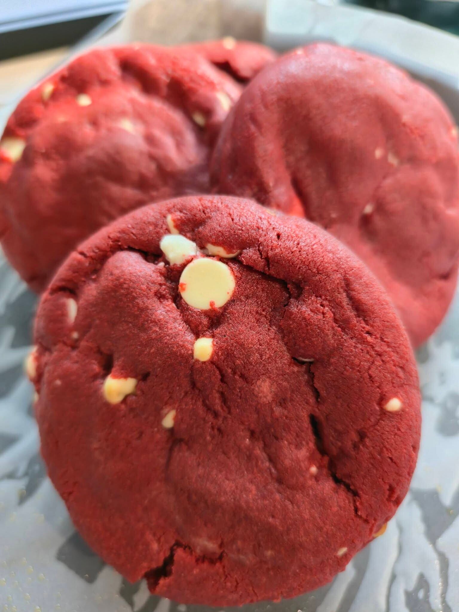 Giant Chunky Cookies