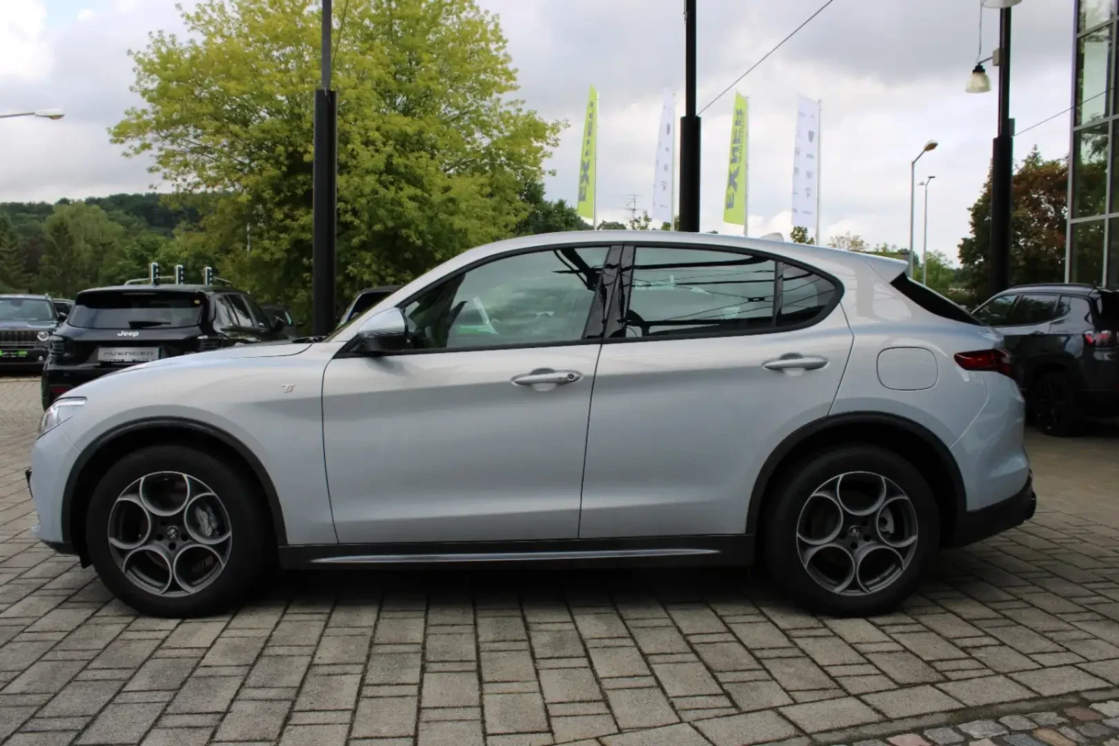 Alfa Romeo Stelvio white