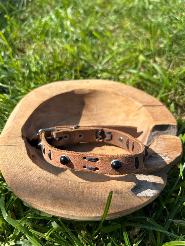 Halsband taupe/zwart