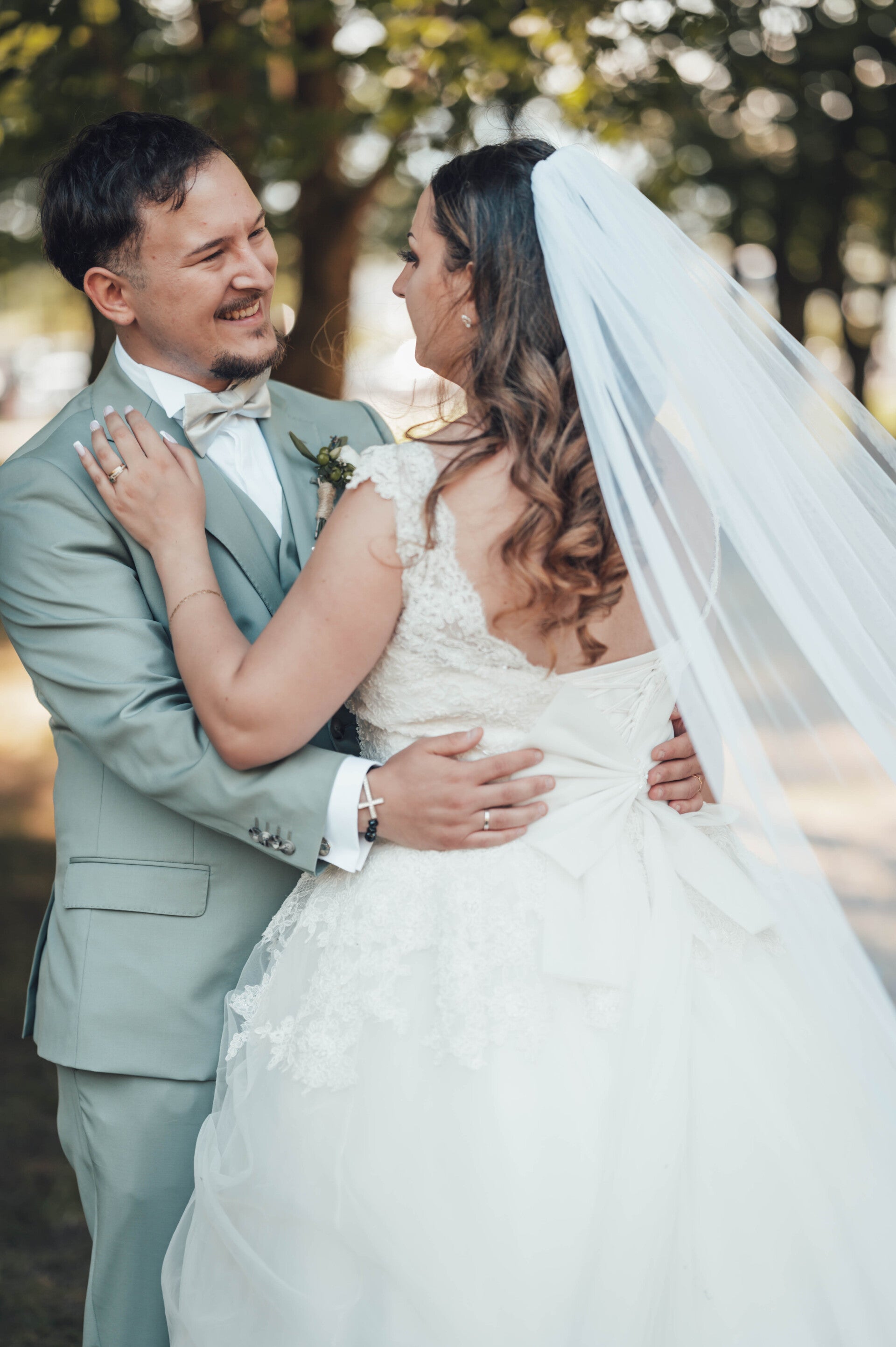 Couple a leur mariage