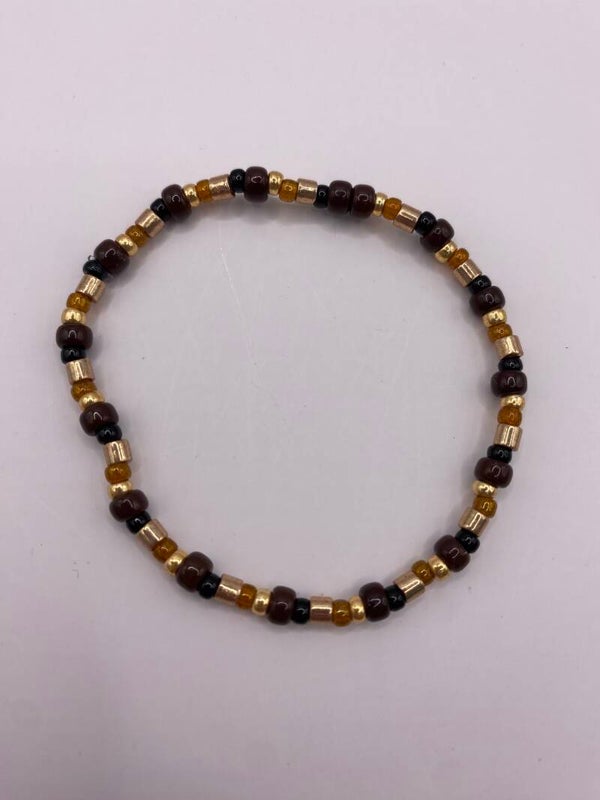 Armbandje mix bruin