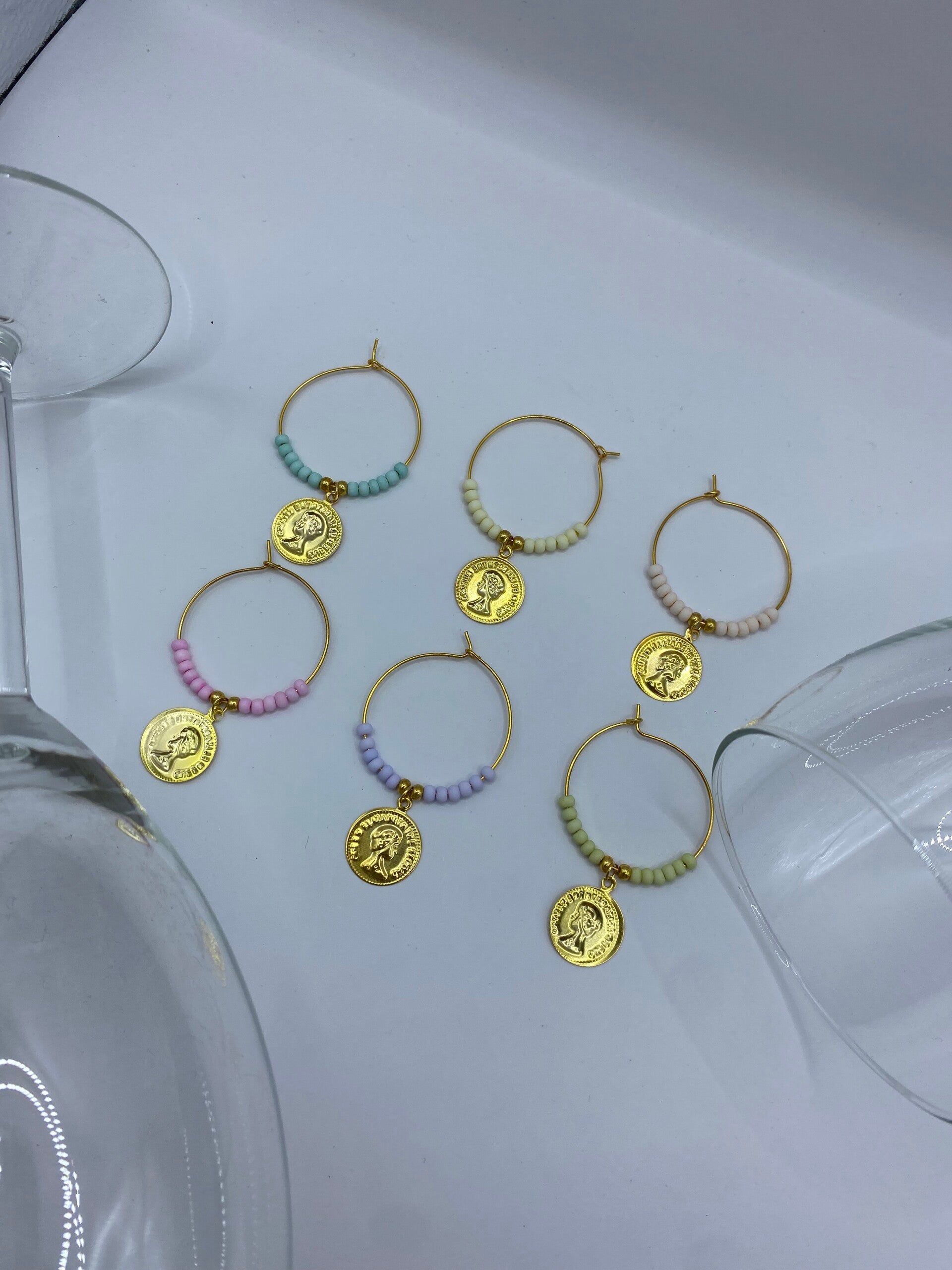 Wijnglas charms met bedel