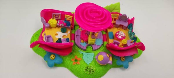 Polly Pocket Bluebird Rose Hideaway