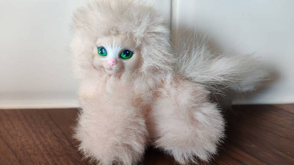 Barbie Katze