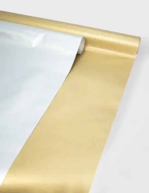 Papel kraf metal
