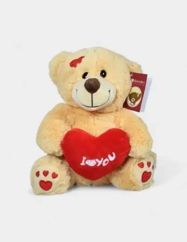 Peluche con corazón rojo